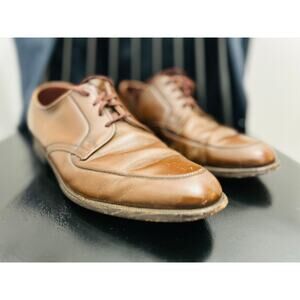 Leather Dress Shoes Mens Size 9.5 Brown Wingtip Lace Up Derby Office Career